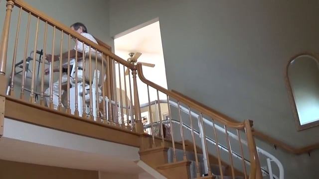 Savaria Stair Friend Curved Stair lift install смотреть онлайн