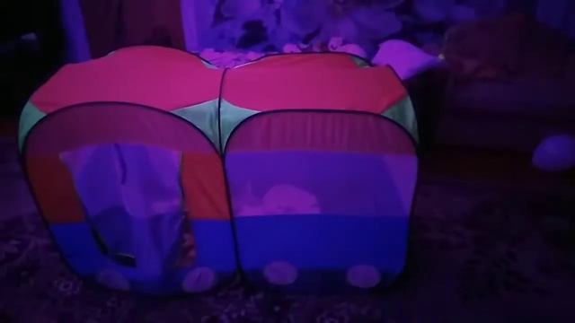 Светодиодная лента на потолке...