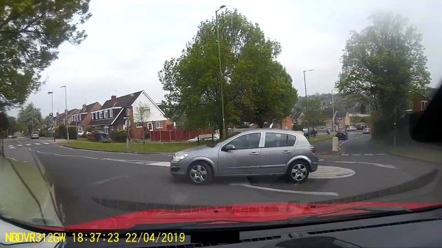 Ford Kuga Dashcam: Apr - Jun 2019 Compilation смотреть онлайн
