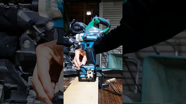 Makita/マキタ　10.8v　インパクトドライバー　TD111 ～モーター音とモード切り替え～　【CXT 電動工具】 смотреть онлайн