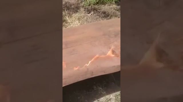 Обжиг дерева. получился интересный эффект при смешивания масла и дальнейшем обжиге. #дерево #мебель смотреть онлайн