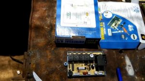 Ремонт кондиционера. Замена электронной платы на универсальную.