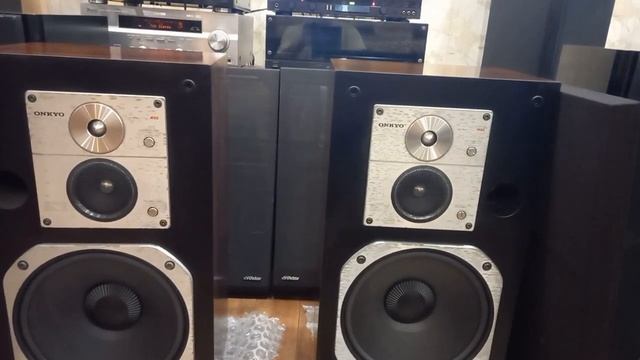 ONKYO M90