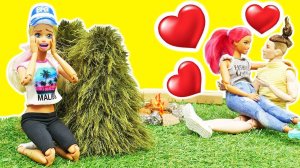 Барби застукала Кена с другой!