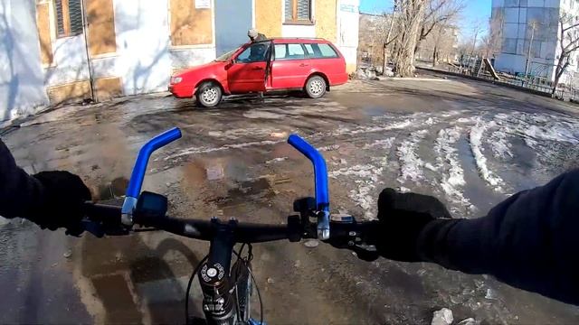 По городу Аксу 1я часть. смотреть онлайн