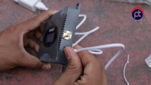 Lintratek 2100UMTS 3G 4G Network Booster Unboxing