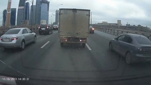 Ренистратор спас! СМОТРЕТЬ ВСЕМ смотреть онлайн