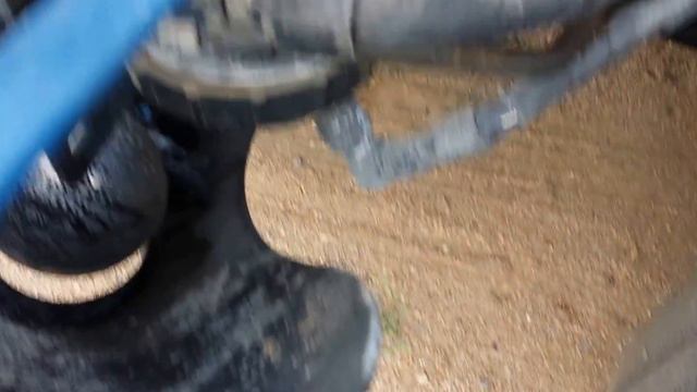 Detroit Diesel 12.7 L engine fuel filter change смотреть онлайн