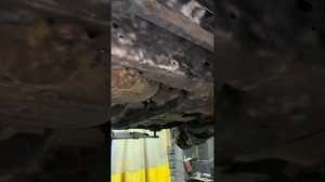 После обработки рамы кузова Land Cruiser 200