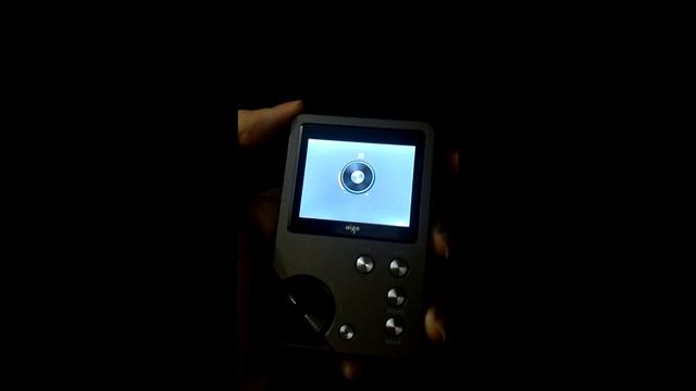 Aigo MP3 105 (Player HD com Amplificador) - Unboxing e Análise смотреть онлайн