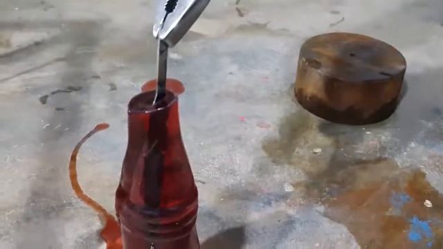 Сделали из ржавого болта мини саблю | Своими руками смотреть онлайн