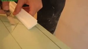 Лучший способ клеить потолочный плинтус