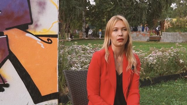 Организатор Оксана Харитонова о фестивале САДЫ НАД КАМОЙ смотреть онлайн