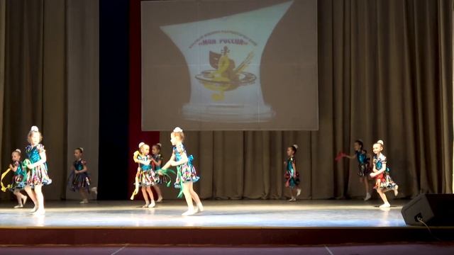 "Радуга желаний " - танец для детей 4 - 6 лет "Беби-бум" смотреть онлайн
