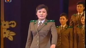 "단숨에!" - северокорейская песня.