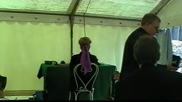 Dixi & Trixi i Tivoli - 2 personers tankelæsning смотреть онлайн