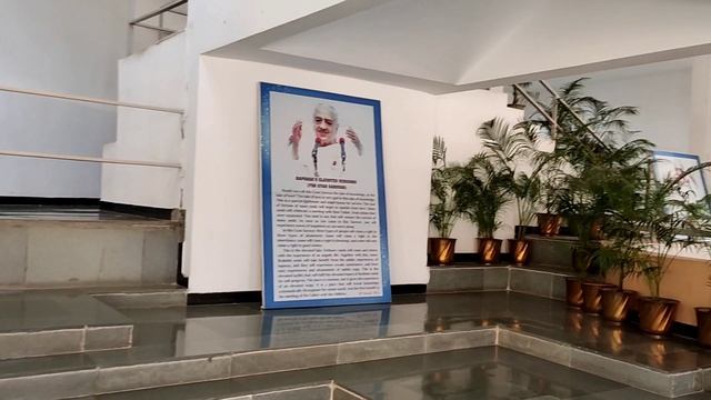 Школа Раджа Йоги. Гьян Саровар 24 смотреть онлайн