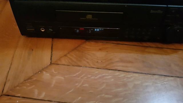 Pioneer Cld 1950 Pal/Ntsc Laserdisc Player Single Face LD Laser Disc смотреть онлайн
