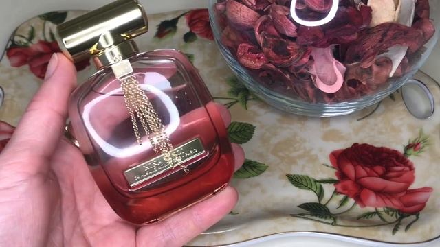 Ласковая Роза Франсиса Куркджияна Nina Ricci смотреть онлайн