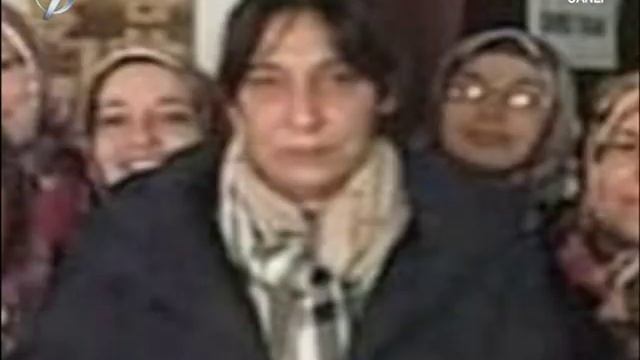 Melek Baykal'ın Başörtüsünden Duyduğu Rahatsızlığa Sert Tepki смотреть онлайн