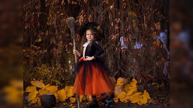 Идея для фотосессии Хэллоуин, костюм для детской фотосессии в стиле Хэллоуин, детское позирование. смотреть онлайн