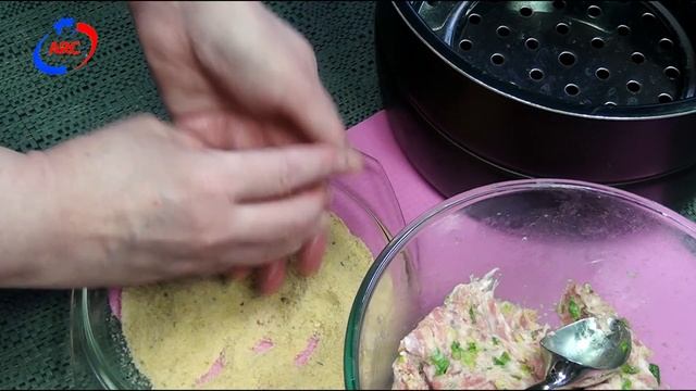 Мультиварка-скороварка. Тефтели с моцареллой в ARC–514D смотреть онлайн