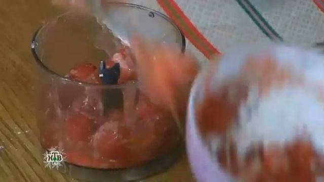 КЛУБНИЧНОЕ МОРОЖЕНОЕ С БАЗИЛИКОМ. смотреть онлайн