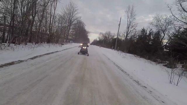 WINTER FUN + SNOWMOBILING FOR THE FIRST TIME | SASS EXPLORE смотреть онлайн