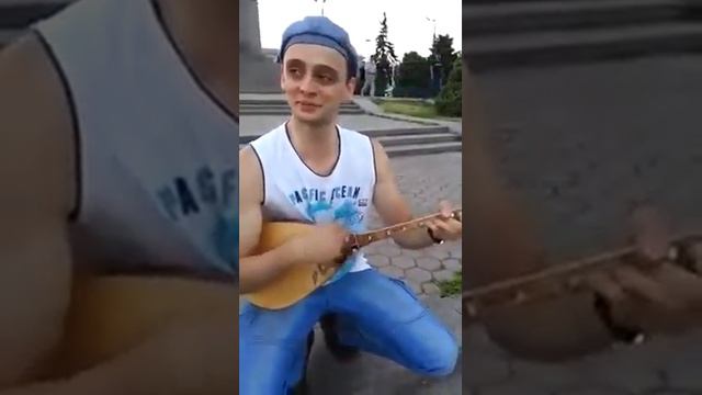 Украинец Андрей поет на казахском смотреть онлайн