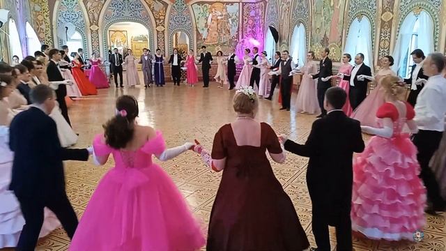 Мальтийский бранль. Бал Королевство Цветущей Вишни смотреть онлайн