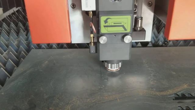 3 мм Зубчатая рейка Углеродистая сталь, разрезанная ленточным лазерным резаком 750 Вт XT LASER