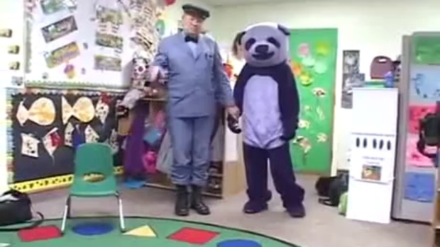 Дети испугались панды смотреть онлайн