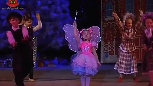 Манолис Пилавов новогоднее представление 2017 смотреть онлайн