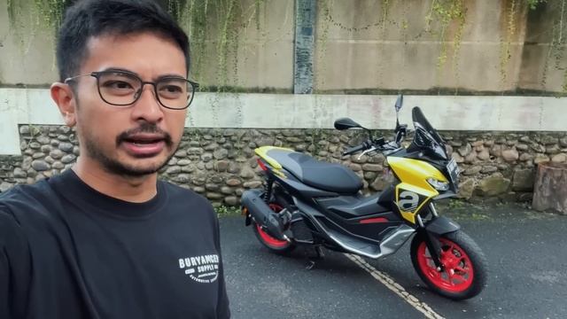 BELI MOTOR SAMBIL SUNMORI - APRILIA SR-GT 20, PESAING ADV 160 смотреть онлайн