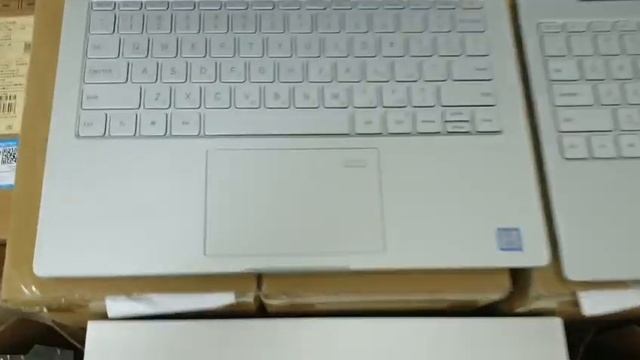 Xiaomi Mi Air 12.5 vs Xiaomi Mi Air 13.3 сравнение размеров смотреть онлайн