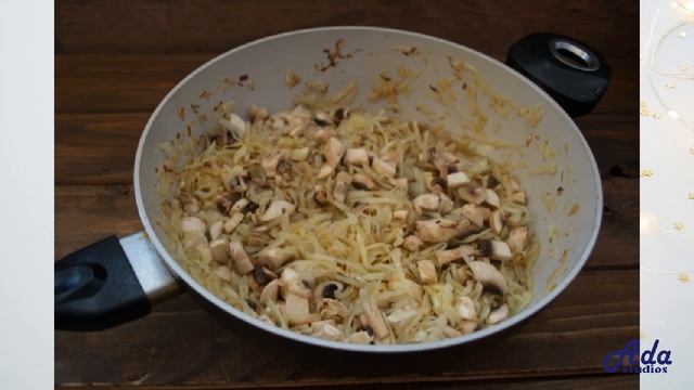 ★СУПЕР ДЕЛИКАТЕС★ ДРОЖЖЕВЫЕ ПИРОЖКИ С КАПУСТОЙ ★ смотреть онлайн