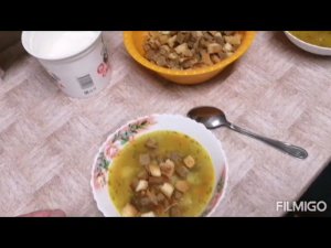 ГОРОХОВЫЙ СУП С КОПЧЕНОСТЯМИ И ГРЕНКАМИ...