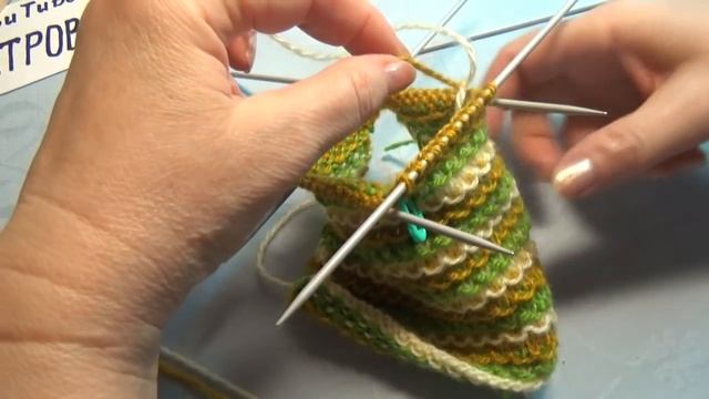 Вязание спицами домашние тапочки #203 смотреть онлайн