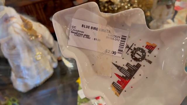 The second stop on "Triple Thrift" Holiday Edition is Blue Bird Circle! Charity resale awaits! смотреть онлайн