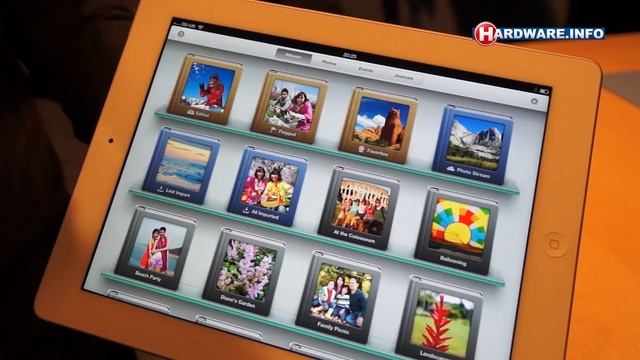 Apple new iPad with retina display hands on - text, photos and gaming смотреть онлайн
