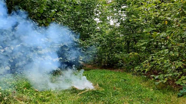 ✅🔥Уничтожаю БИДОН ПЕТАРДОЙ🔴Взорвал самые мощные петарды под БИДОНОМ🔥ТЕСТ МОЩНЫХ БОМБОЧЕК ПОД БИДОНО смотреть онлайн