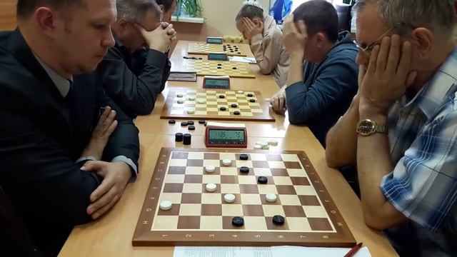 Как играют в шашки гроссмейстеры 3. Шашки + смотреть онлайн