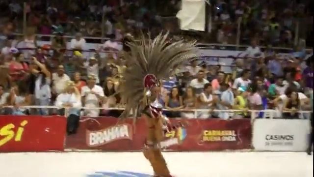 Аргентина (Гуалегуайчу) Карнавал - Упряжка из людей смотреть онлайн