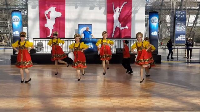 Русская плясовая Messe Leipzig 2019 Sophie Weiss смотреть онлайн