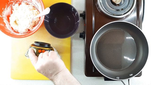 Как пожарить ВКУСНЫЕ СЫРНИКИ (из творога) легко и просто смотреть онлайн