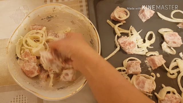 Шашлык из свинины в духовке смотреть онлайн
