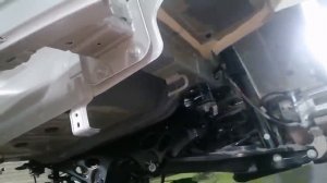 Антикор Geely Atlas 2024. Клей и пенка.