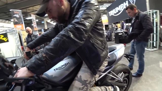 Новинки мотоциклов 2018. Aprilia, KTM, Norton...Часть 2. смотреть онлайн