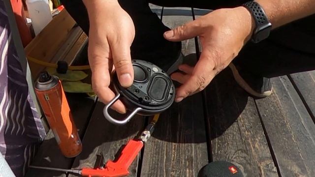 Лучшая колонка для Моноколеса Jbl Clip 3 после 2х лет эксплуатации! Первая поломка, отклеилась сетк