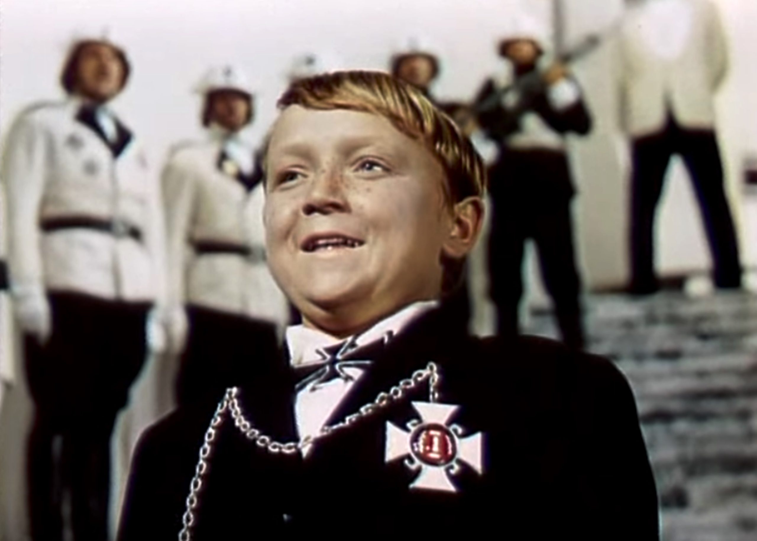 Дискредитатор смотреть онлайн